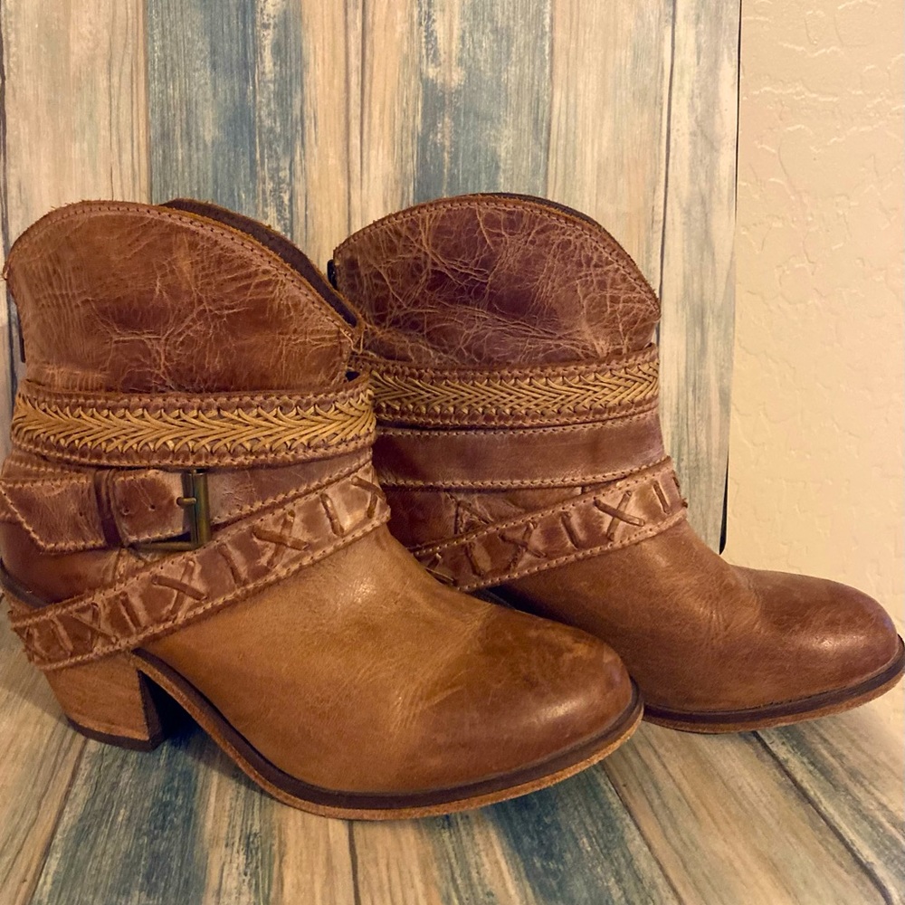 Corral indie spirit boots